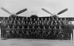 ta122_4_sqn_grp