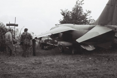 1973-74_jm_XW924 L Push Back