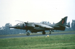 mt_Harrier_GR3_4_Sqn_taxiing_Gut