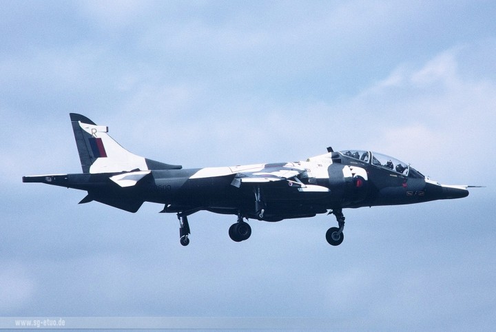 Harrier T4 ZB600 'R' 1984